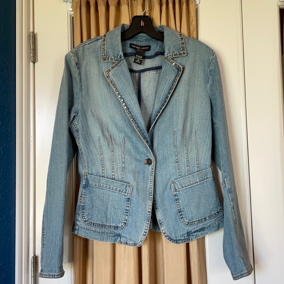 New York & Company Jackets & Blazers - Vintage 90’s denim blazer size 8